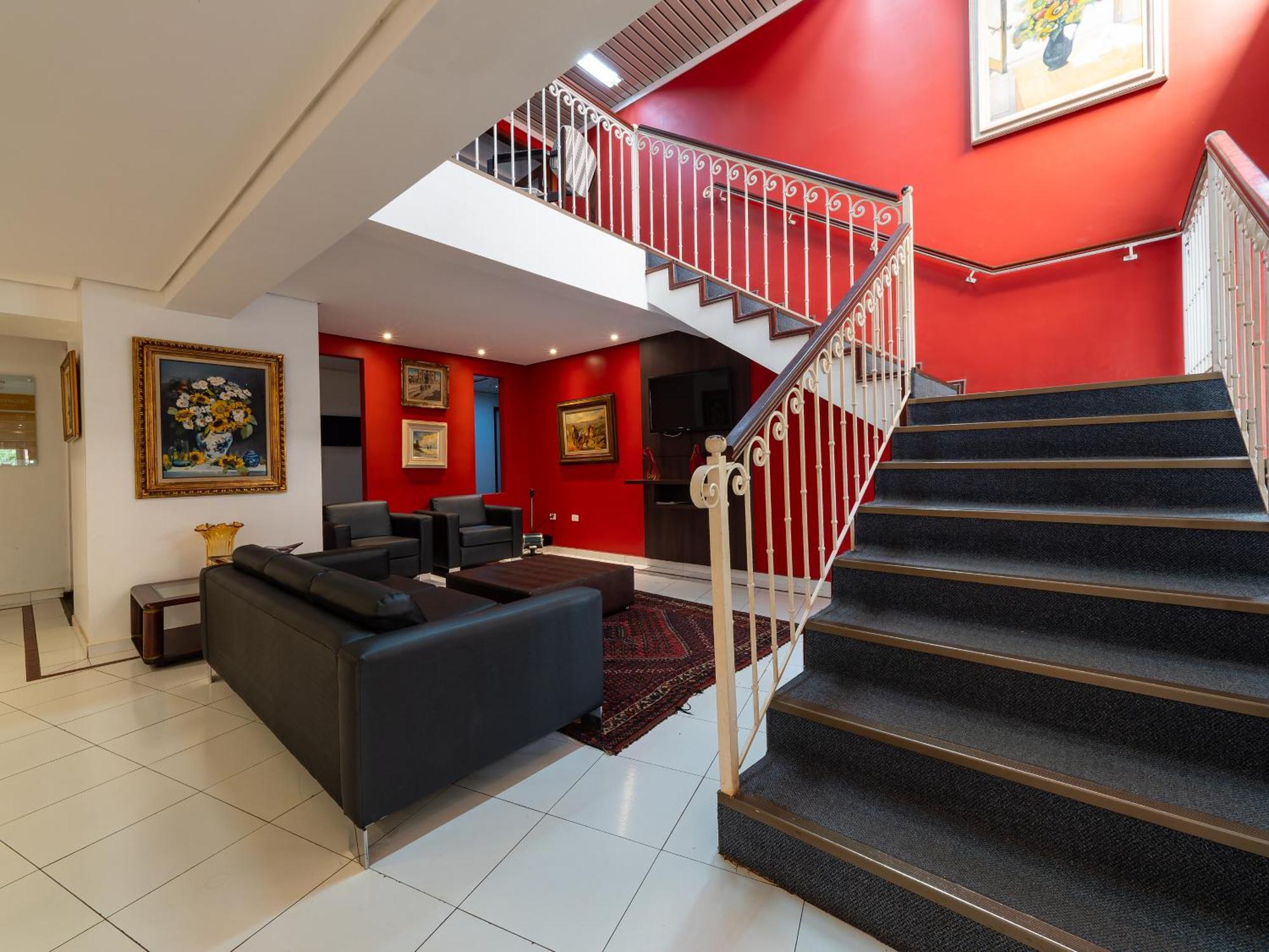 Carlton Suites Λιμέιρα Εξωτερικό φωτογραφία