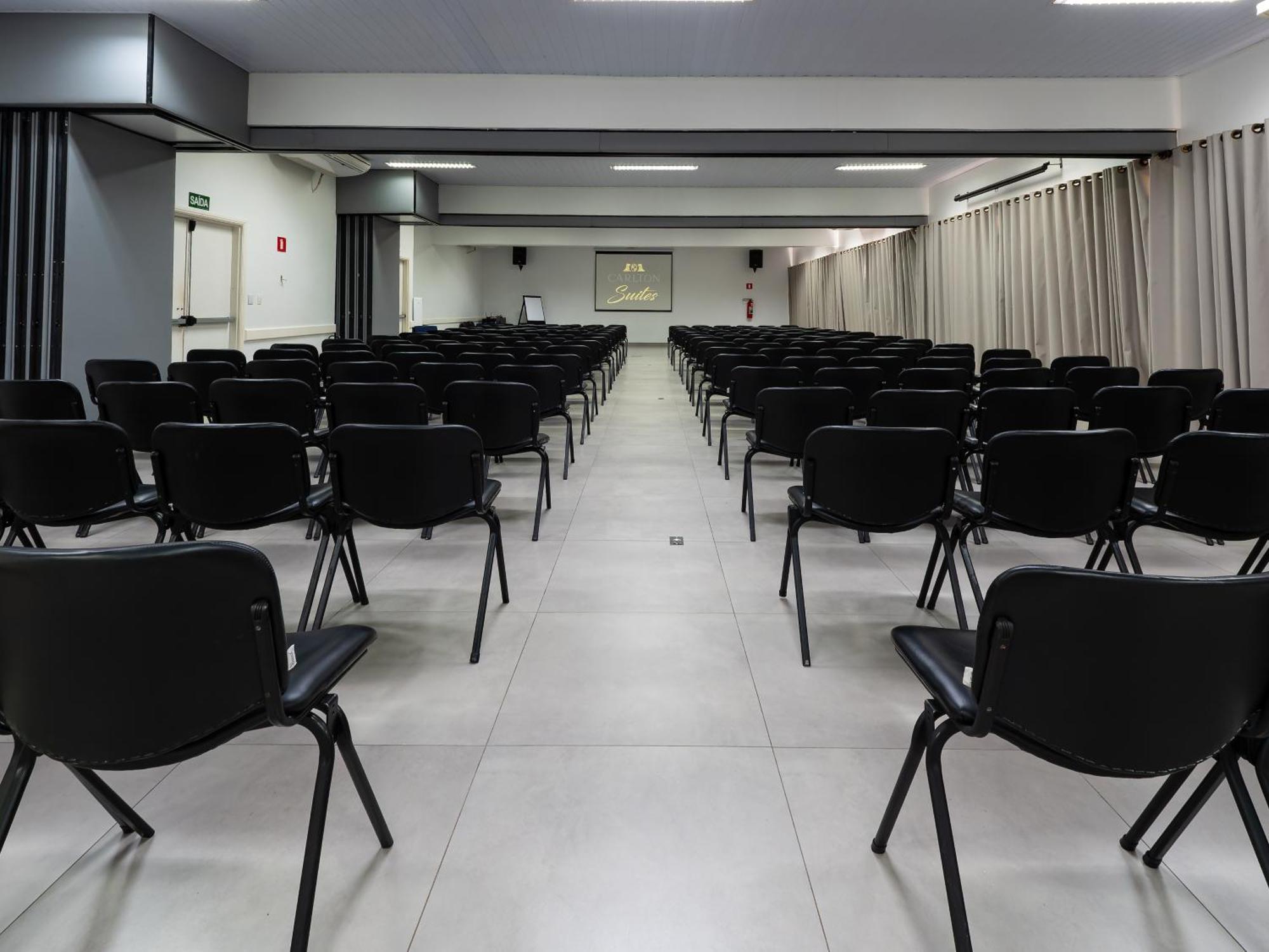 Carlton Suites Λιμέιρα Εξωτερικό φωτογραφία