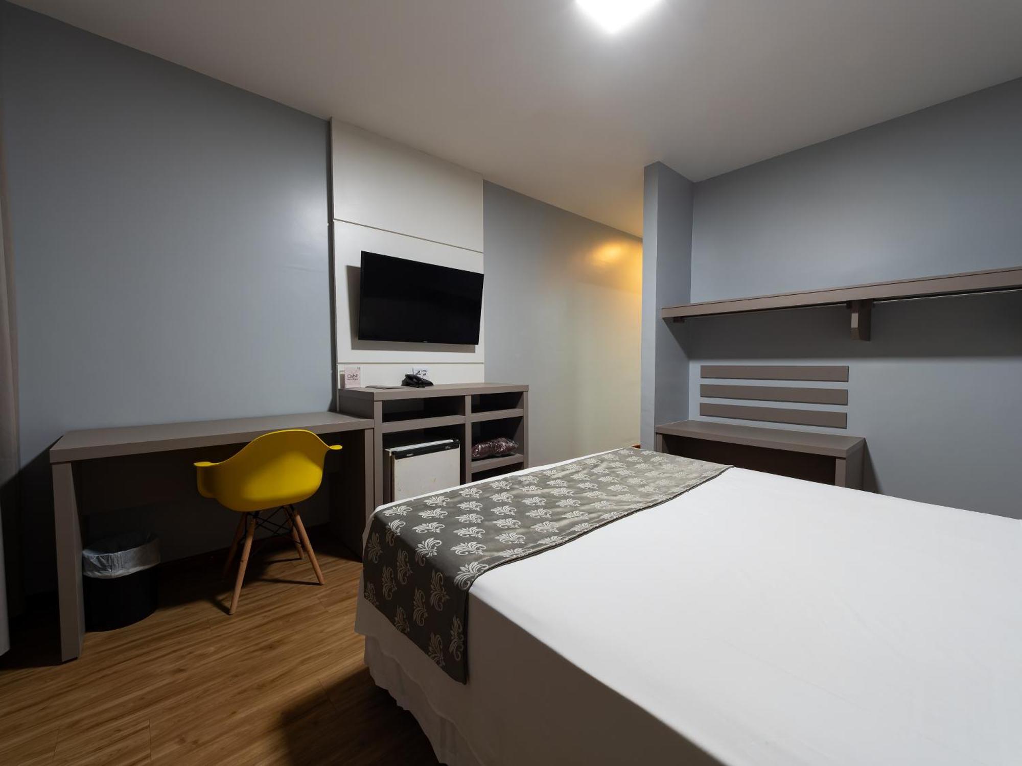 Carlton Suites Λιμέιρα Εξωτερικό φωτογραφία